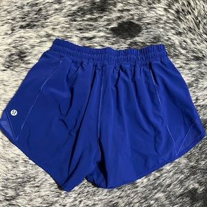 Lululemon hotty hots!